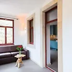 Lodge Richter *