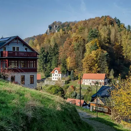 Richter Lodge